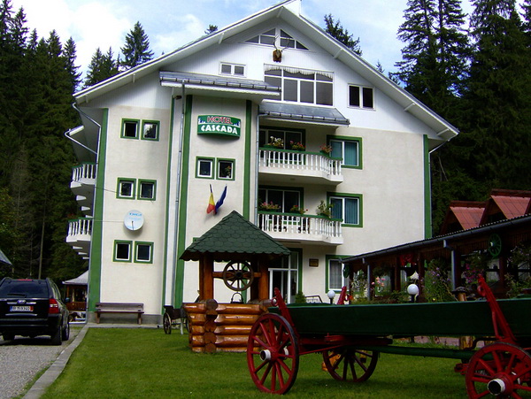 Hotel Cascada – Durau